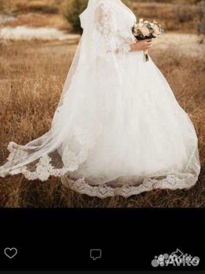 Свадебное платье