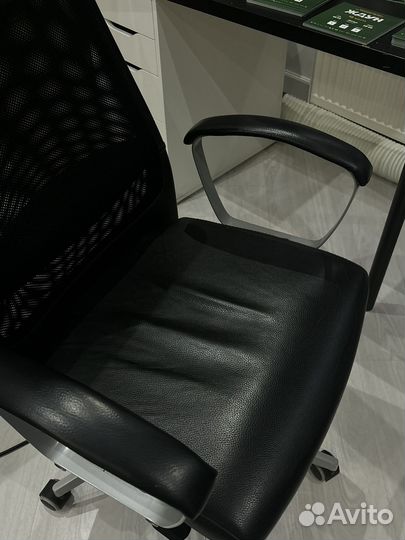 Компьютерное кресло