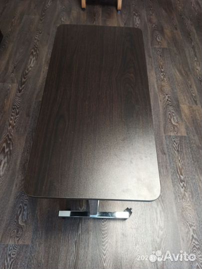 Подкатной столик