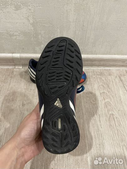 Футбольные сороконожки adidas