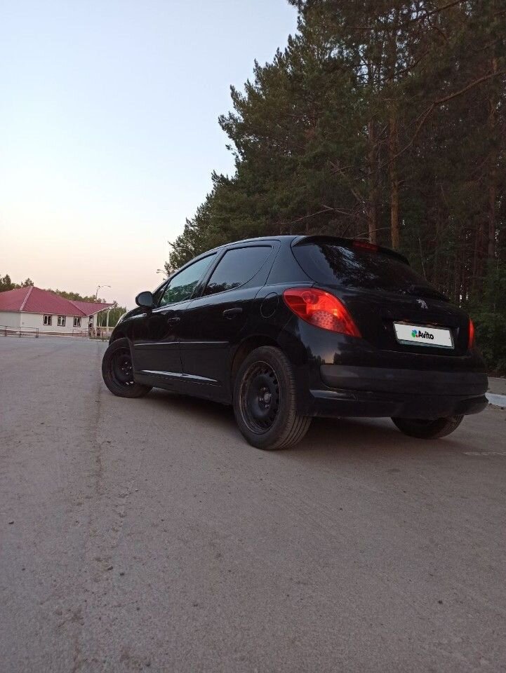 Peugeot 207: фото владельца