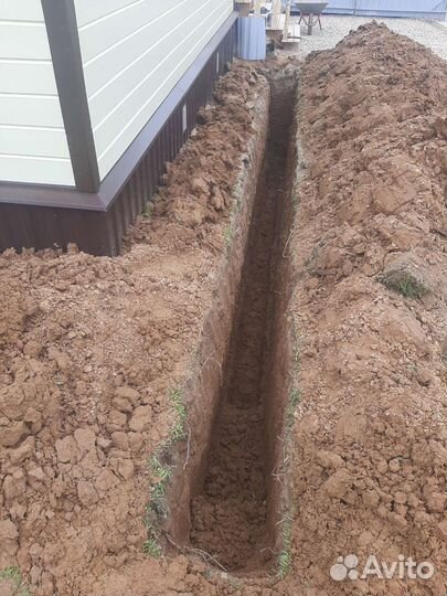 Копка траншей вручную