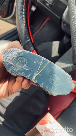 Колодки тормозные TLC100, LX470