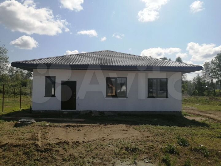 Дом 90 м² на участке 8 сот.