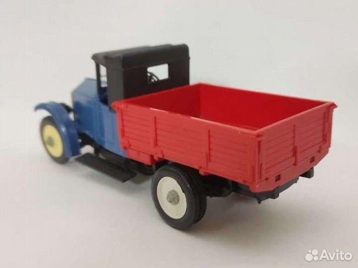 Модель Амо ф-15 СССР