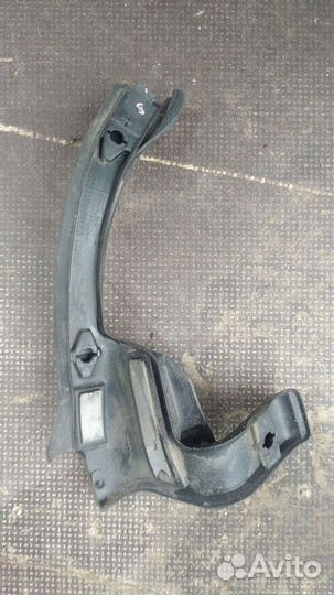 Уплотнитель стойки Форд Транзит 2014-2020