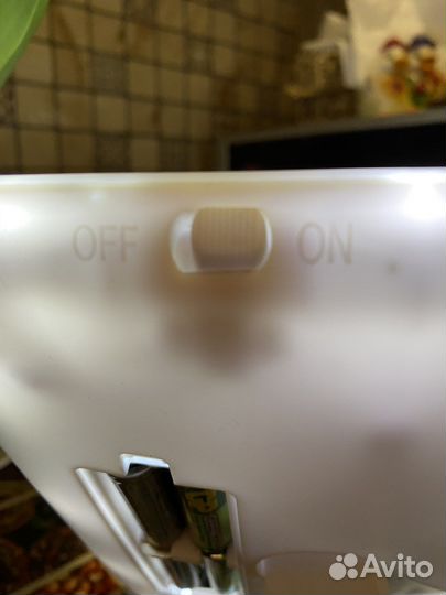 Зеркало настольное с подсветкой