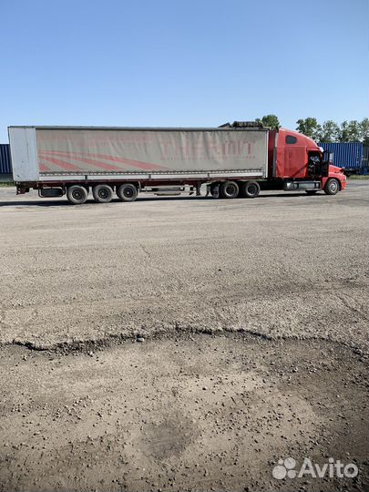 Freightliner Century, 2002