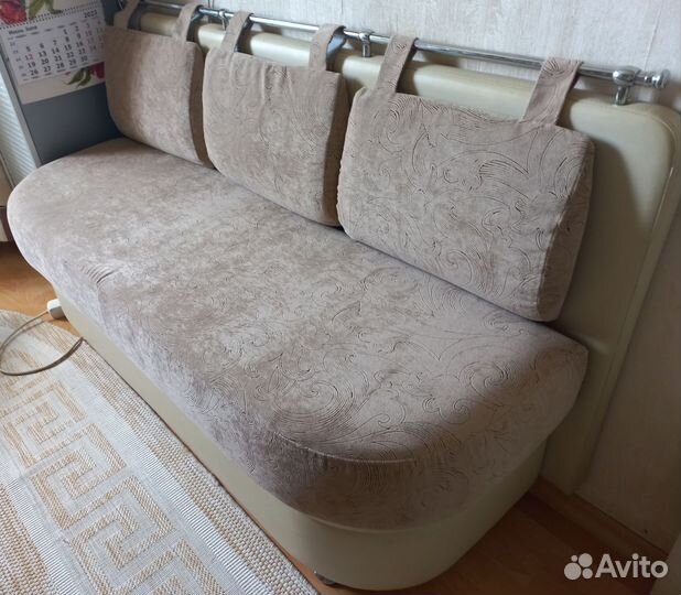Перетяжка мягкой мебели