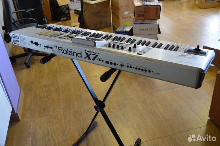 Roland X7 Fantom