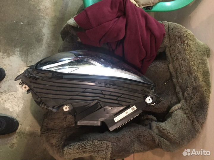 Фара левая Mercedes 253 GLC 15-18г