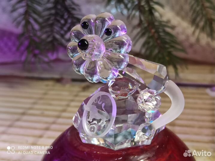 Хрустальная фигурка лев