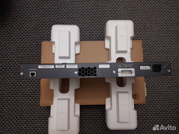 Cisco WS-C2960R+24TC-L