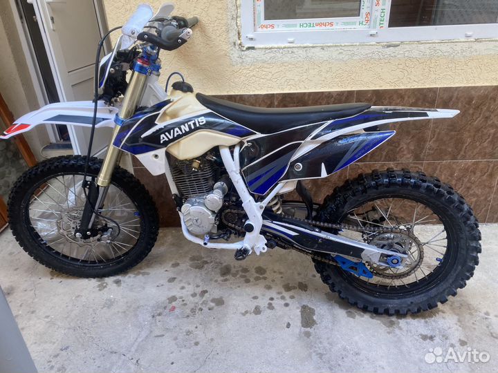 Мотоцикл авантис