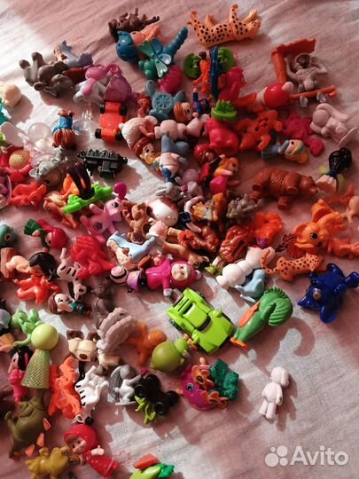 Игрушки из киндер сюрприза пакетом