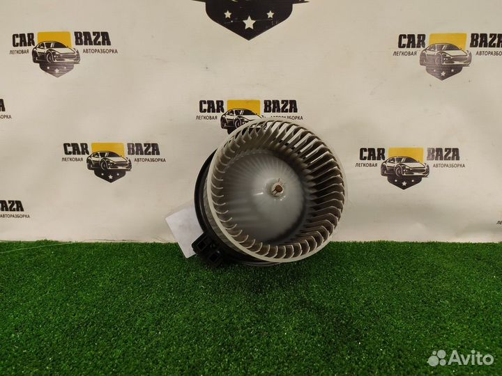 Вентилятор отопителя Mazda 6