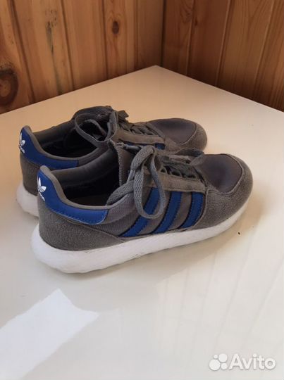 Кроссовки для мальчика. 33 размер adidas