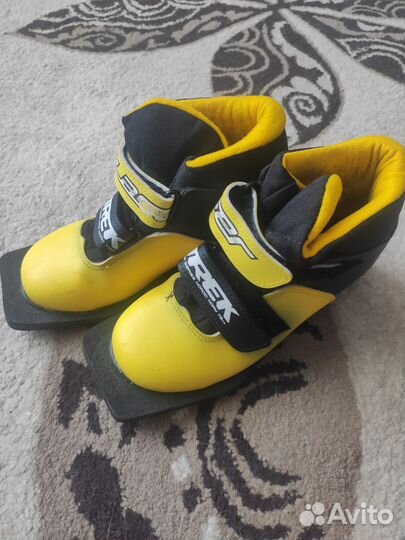 Лыжи и ботинки детские