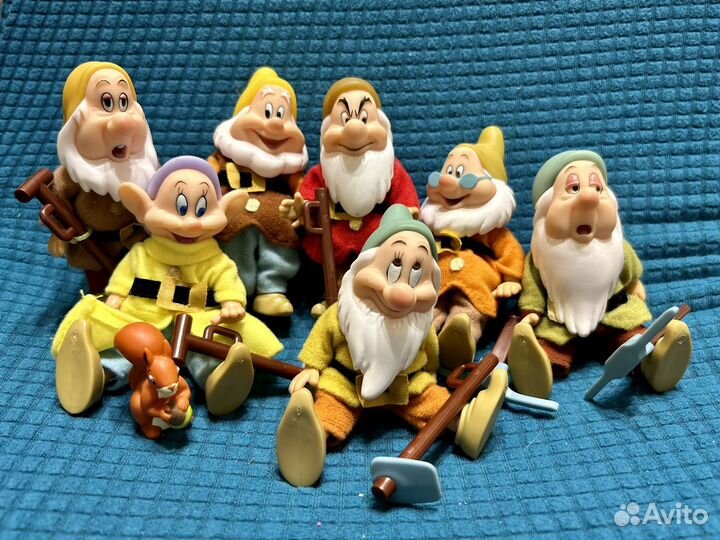 Белоснежка и семь гномов