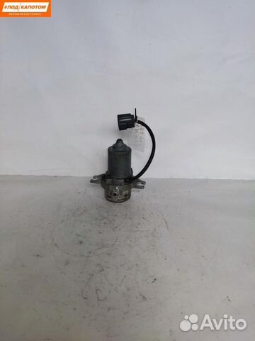 Вакуумный насос Volvo S40 2 2005 08684342