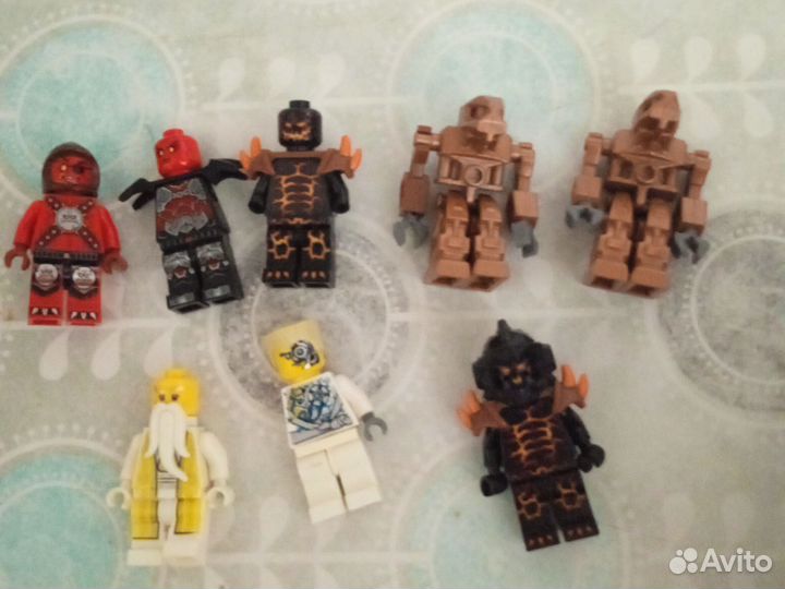 Lego фигурки