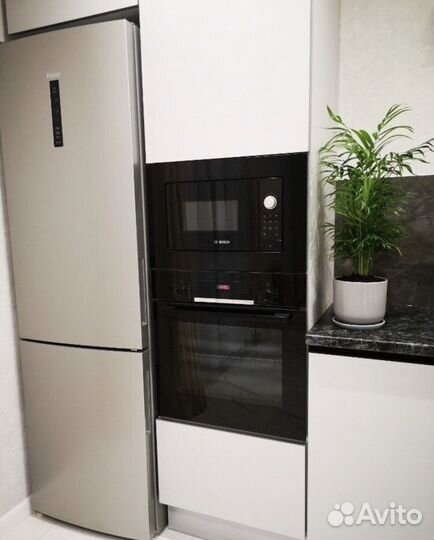Новая встраиваемая техника Bosch (черный)