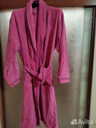 Халат махровый женский новый цвета фуксии