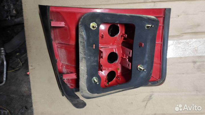 Фонарь правый ауди а6с5 универсал