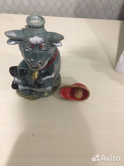 Бутылка коллекционная Бык