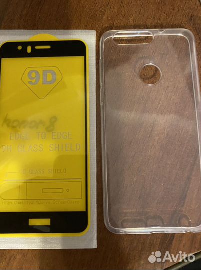 Защитное стекло на Honor 8