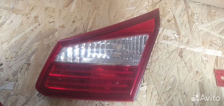 Задний фонарь