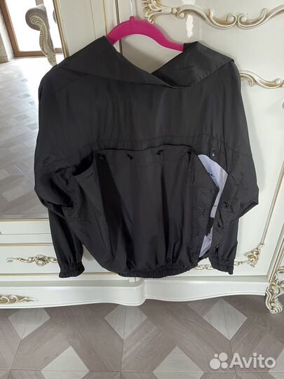 В ленте 4 Вещи H4 унисекс