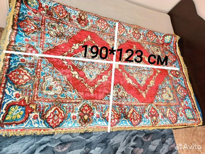 Покрывало плюшевое СССР ковер на кровать на стену