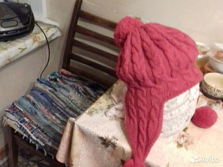 Шапка новая и берет б/у