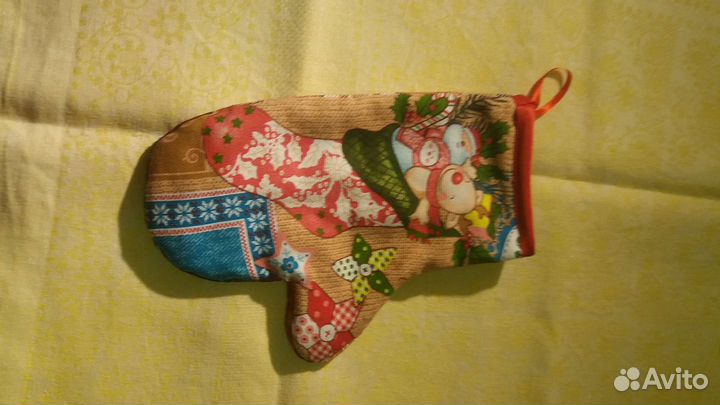 Рукавичка и прихватки новогодний комплект