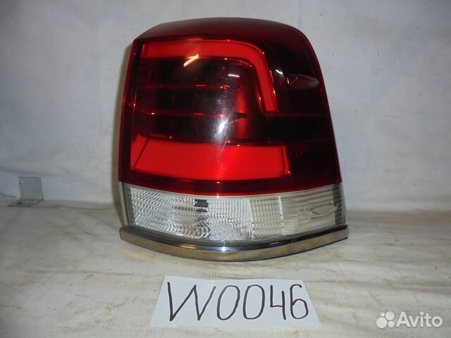 Фонарь правый Toyota Land Cruiser 200 рестайлинг