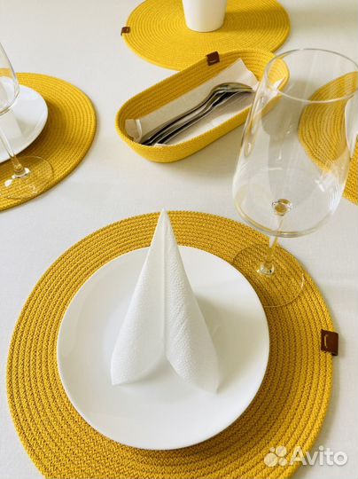 Салфетка плайсмат и корзинка ручная работа