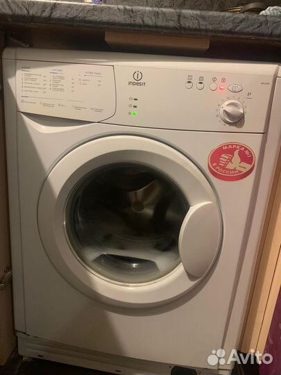 Стиральная машина indesit wiun81 узкая на запчасти