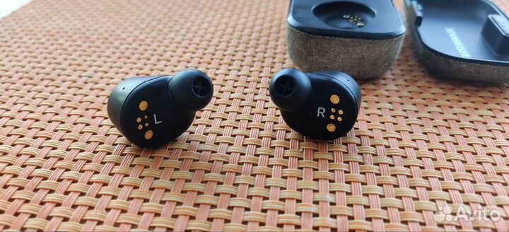 Sennheiser Momentum True Wireless на ремонт