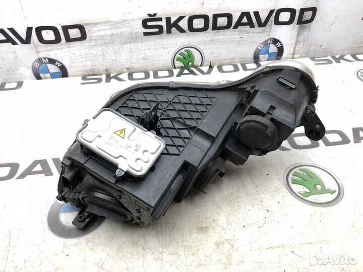 Фара правая Skoda Yeti