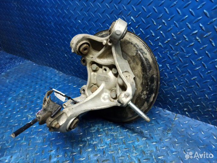 Кулак ступица задний правый Honda Accord 9