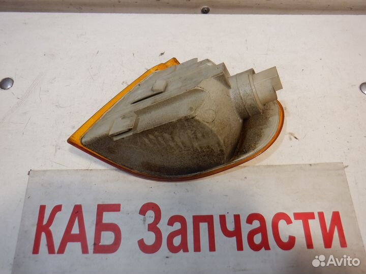 Указатель поворота передний ваз 2115 желтый