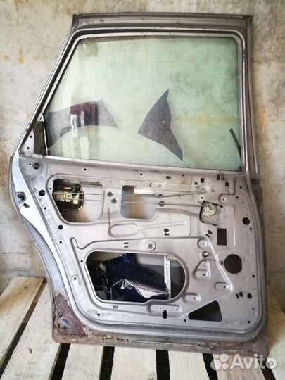 Задние двери опель вектра А