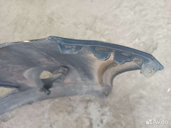 Продам бампер на форд фокус 3 передний