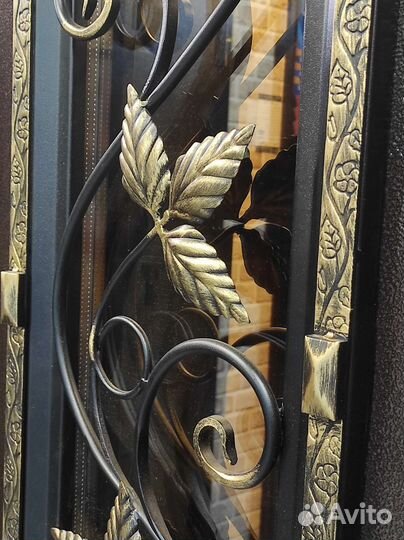 Дверь для дома Ковка орех 100мм