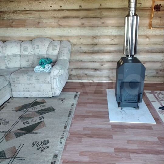 Дом 24 м² на участке 100 сот.