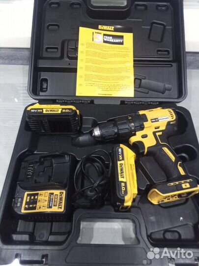 Дрель шуруповерт dewalt DCD778