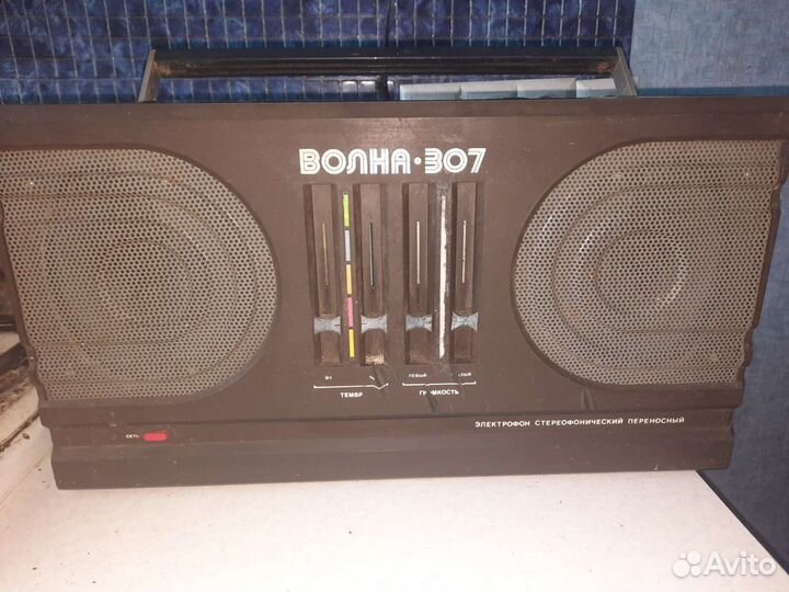 Проигрыватель для пластинок 