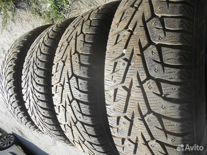 Yokohama Ice Guard Stud IG55 235/65 R17