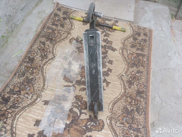 Трюковой самокат